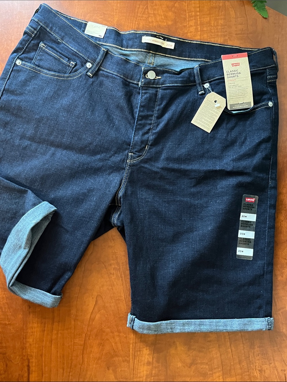 Levi's Bermuda Stretch Mid Rise Slim Hip & Thigh Rolled Dark Indigo Blue